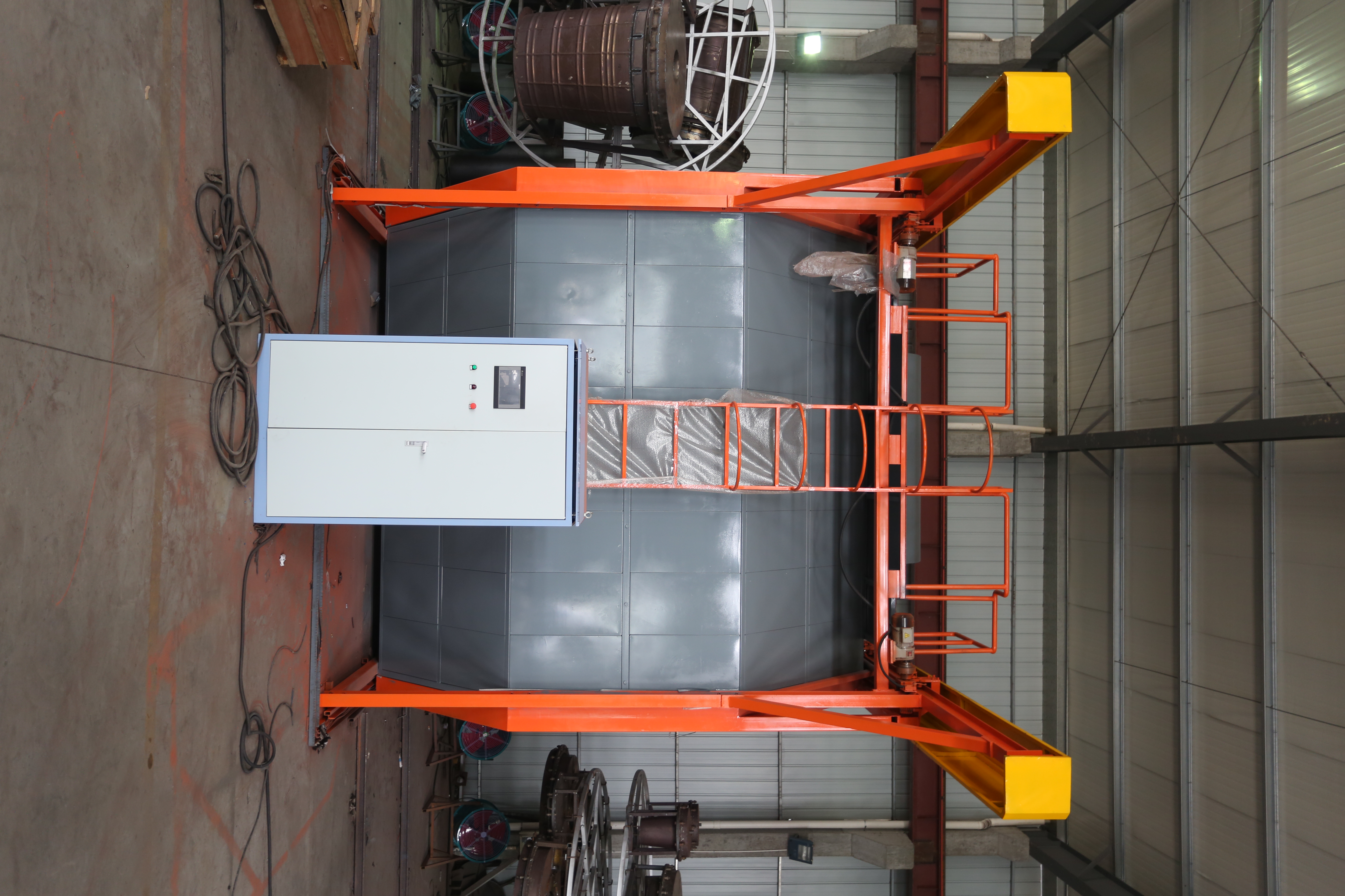 4 Arm Shuttle Rotomoulding Machine with CE Certificate